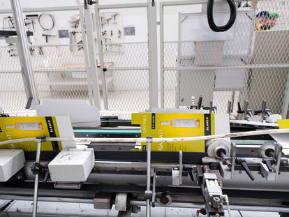 Navigating the World of Injection Molding: A Beginner's Guide