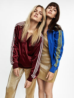 COVER / SAY LOU LOU