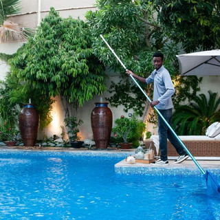 SWIMMING POOL MAINTENANCE