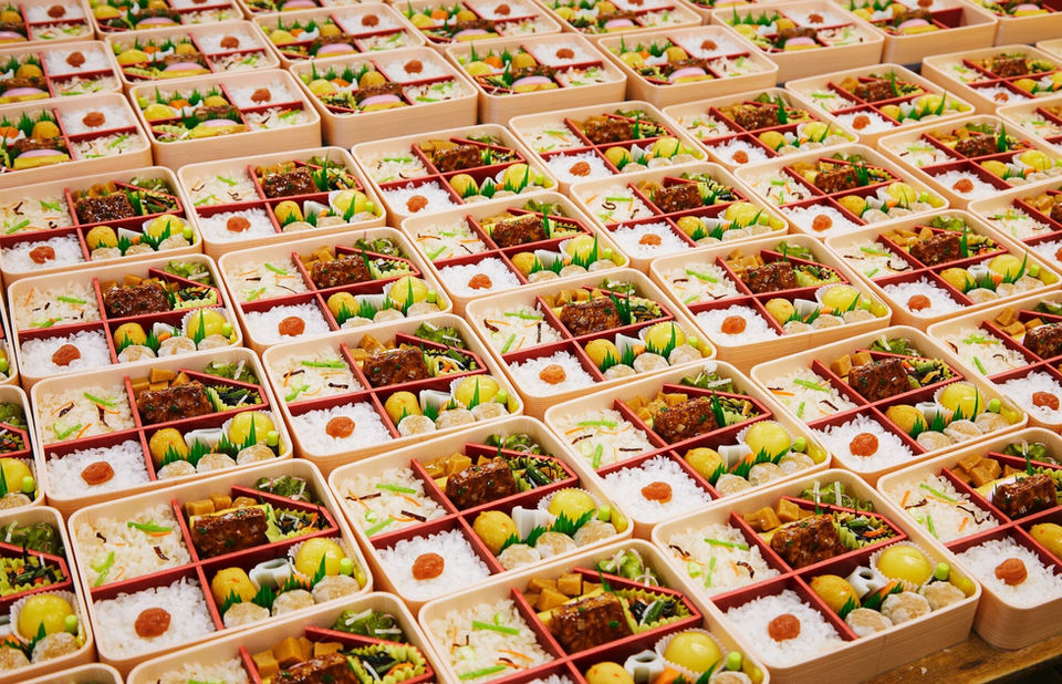 The Voyages Issue - Faux Feast / NYT