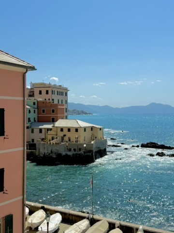 Pastel townhouses in Boccadesse