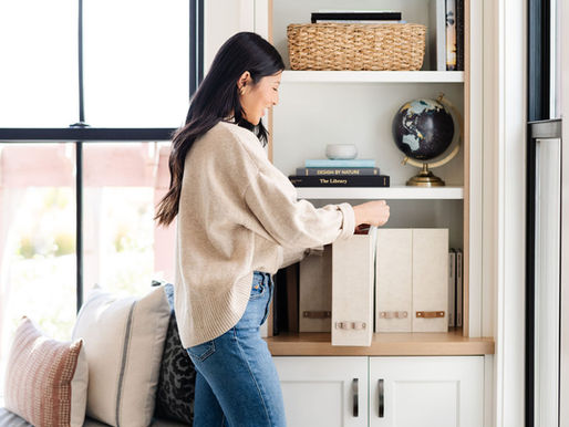 Clutter-Free Gift Ideas for Clients and Team Members in the Home Organizing Industry