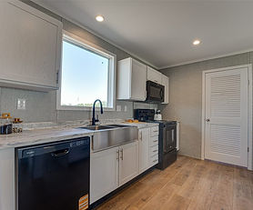 3040 Sitting Bull Ln, Ferris, TX