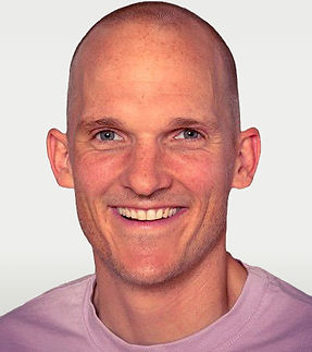 WhatsApp Bild 2025-11-02 um 20.28_edited.jpg