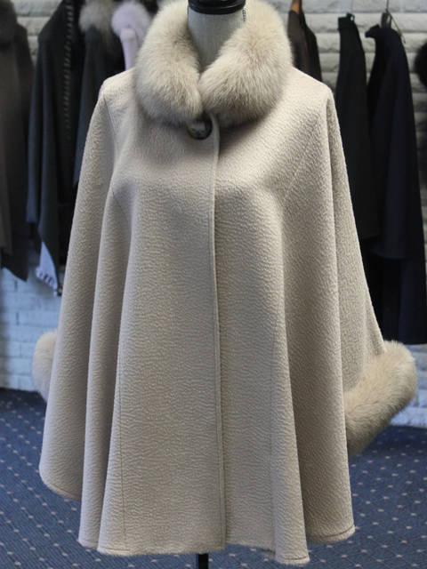 Sand Zibeline & Fox Cape