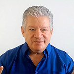 יוסי בכחולה1.jpg