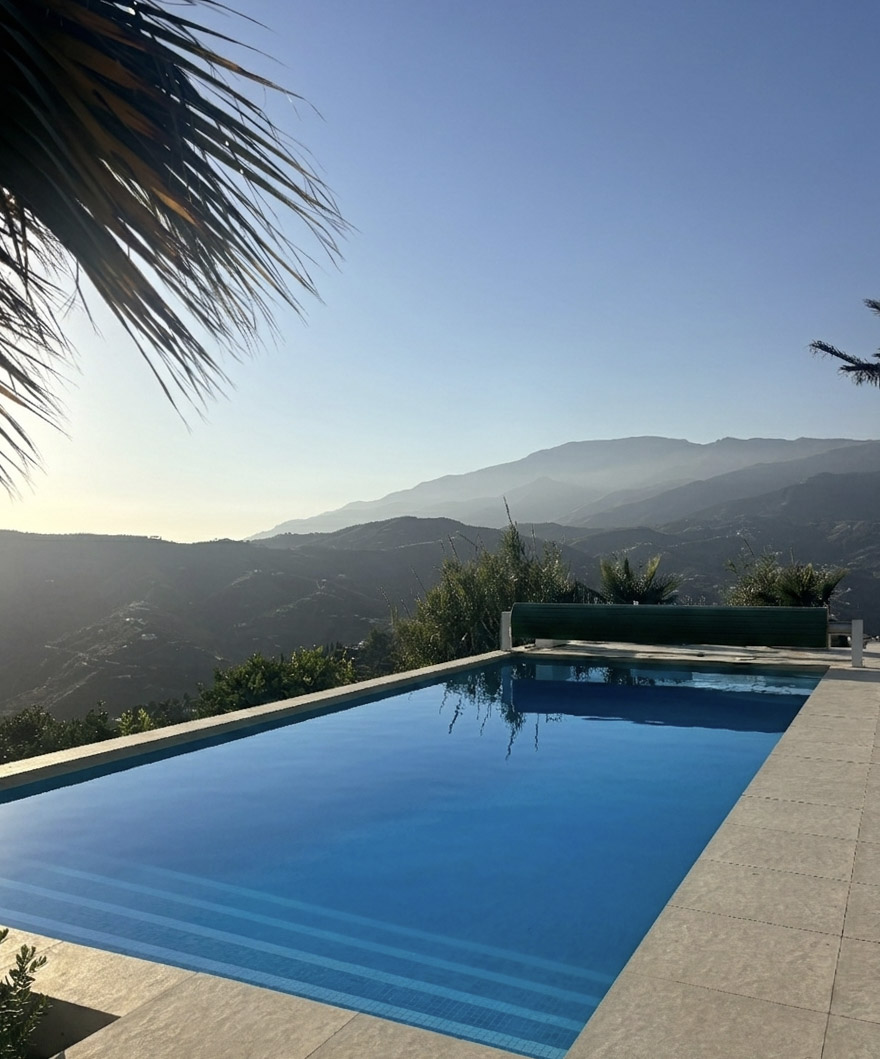 Writer: Casa Freya