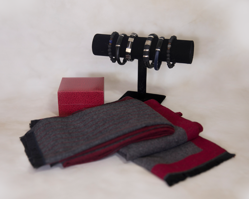 צעיף לגבר וצמיד