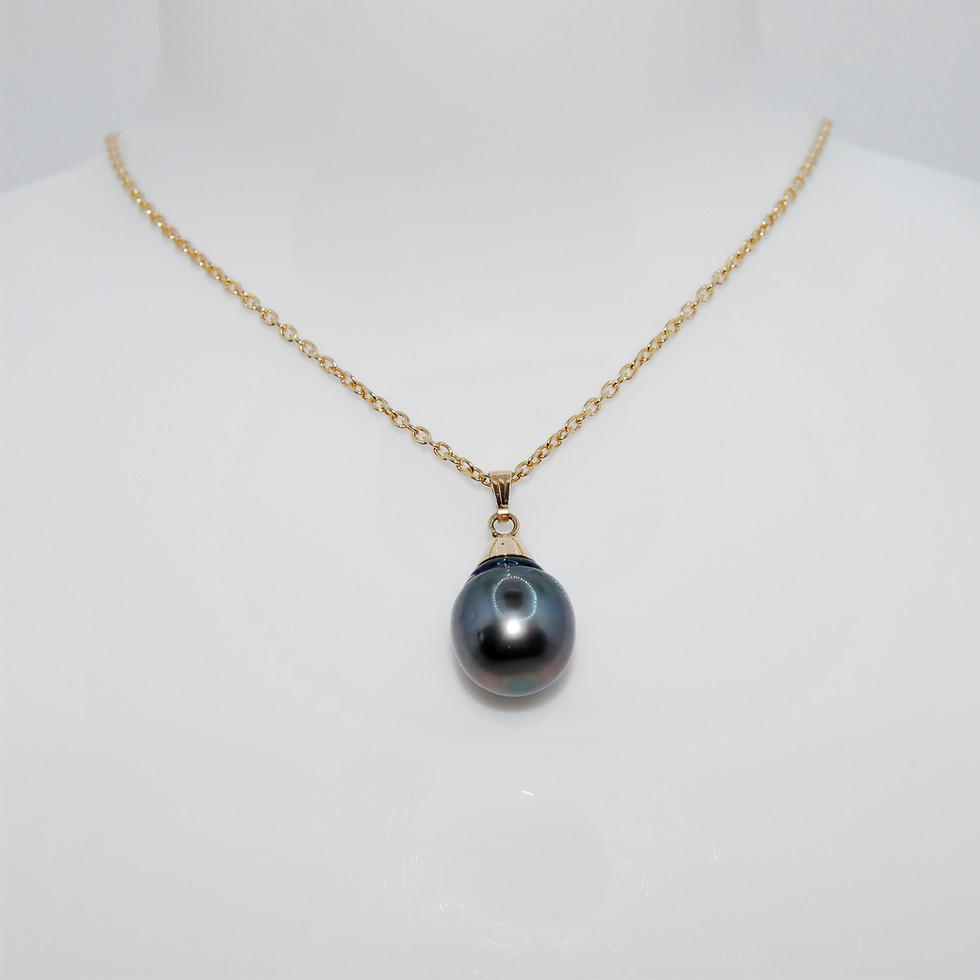 Dark Hue Tahitian Pearl Pendant