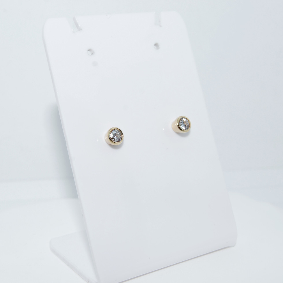 5mm Yellow Gold Lab Diamond Bezel Studs