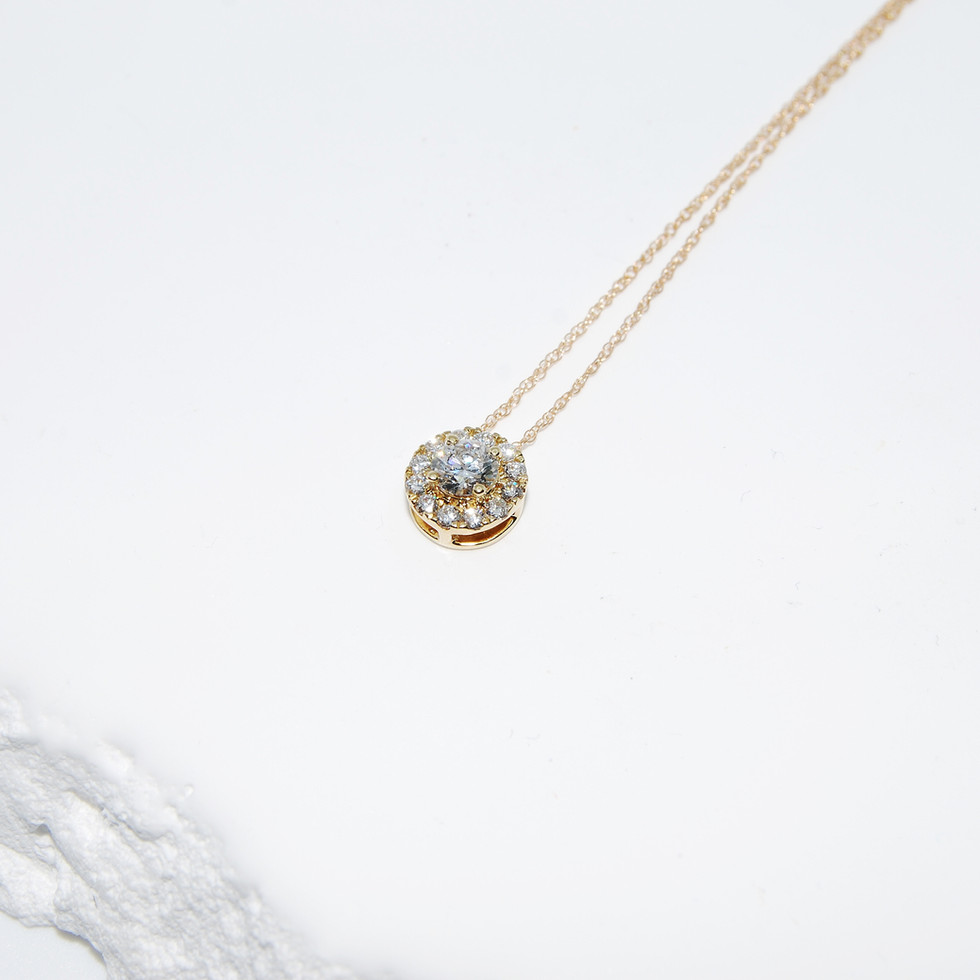 Halo Lab Diamond Yellow Gold Pendant