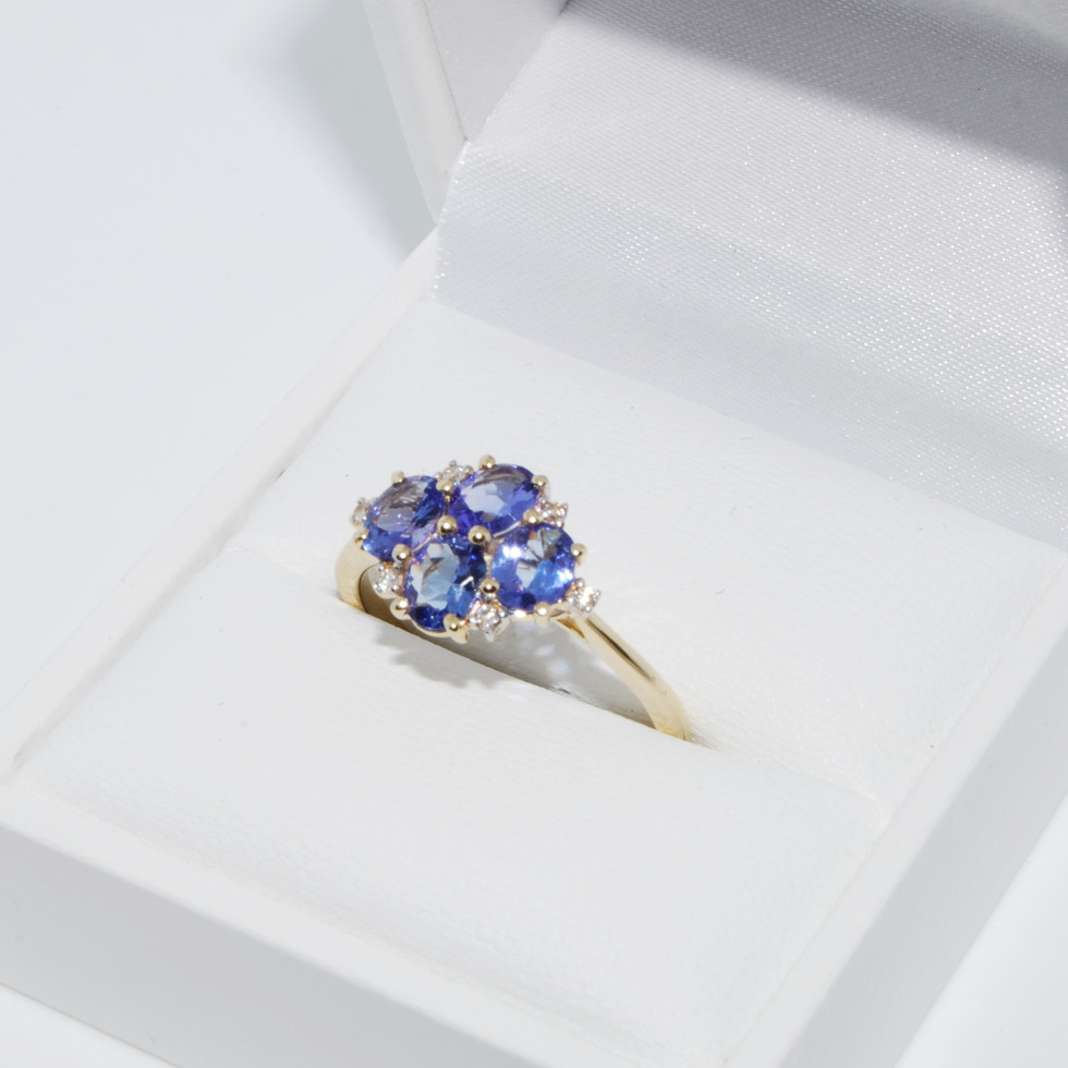 Tanzanite and Diamond Cluster Yellow Gold Ring