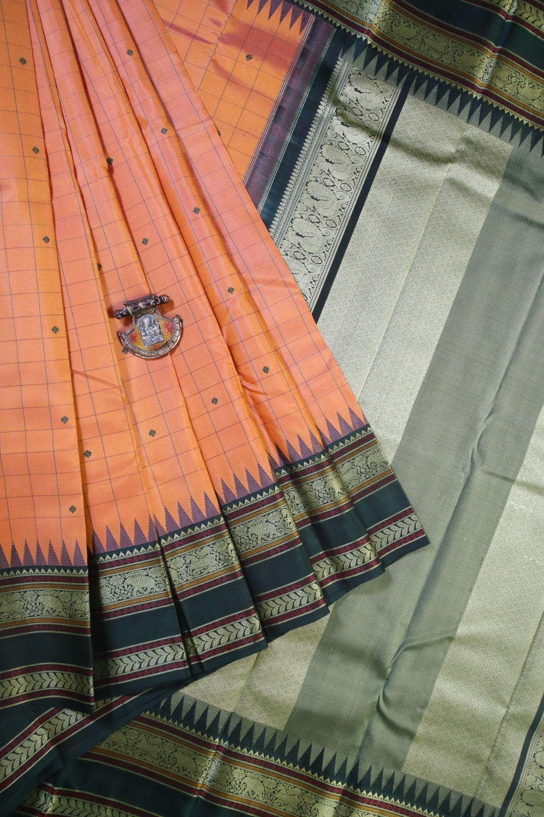 Gorgeous Kanchipuram Korvai Thread work Silk Saree with thread work