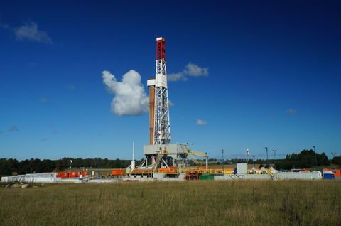 Drilling Rig Photo