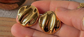 Luna Button Earrings 