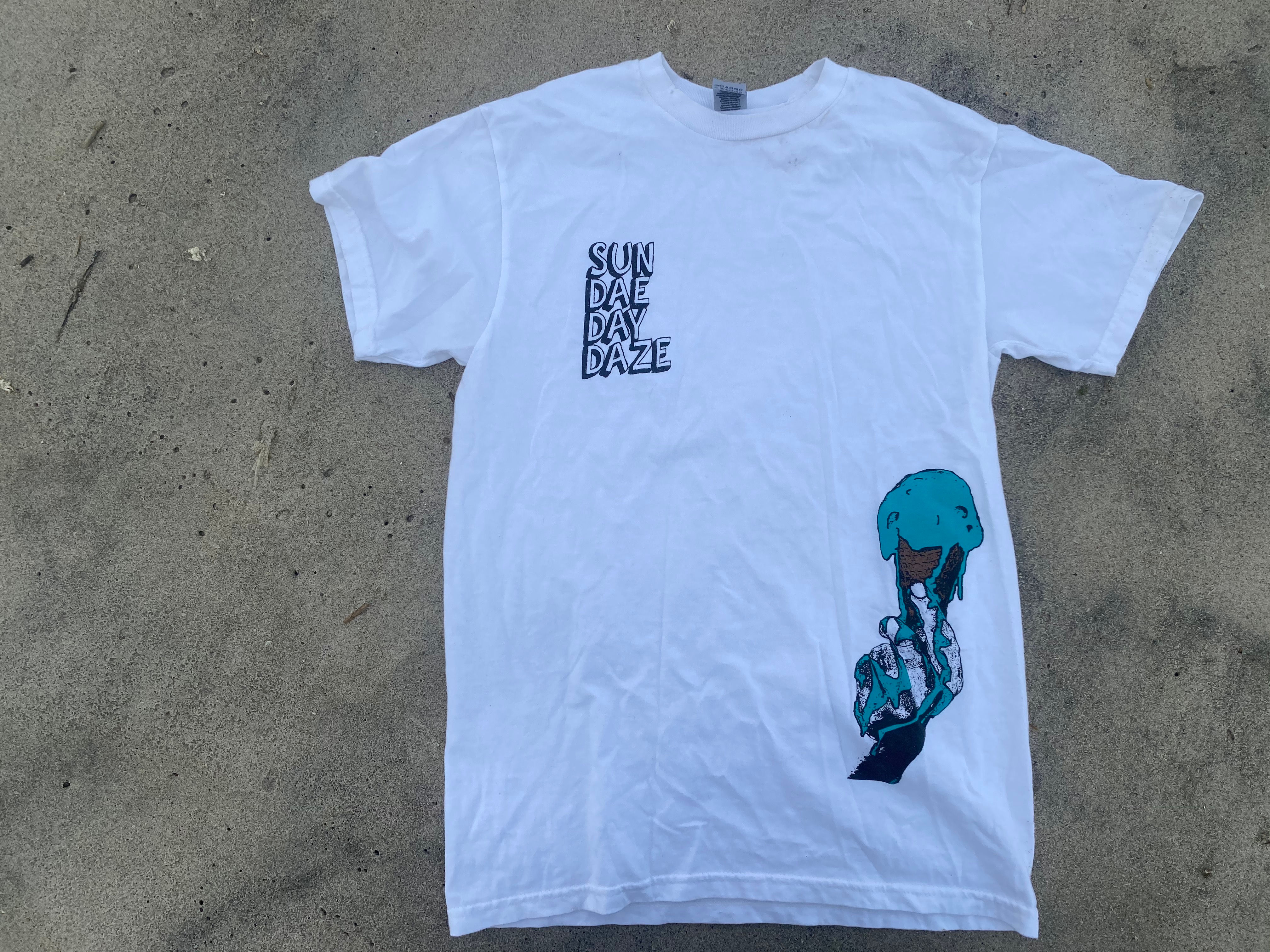 Sun Dae Day Daze T shirt