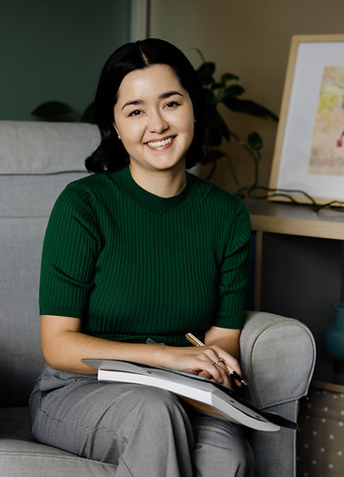 Sarah Scupham profile pic.jpg