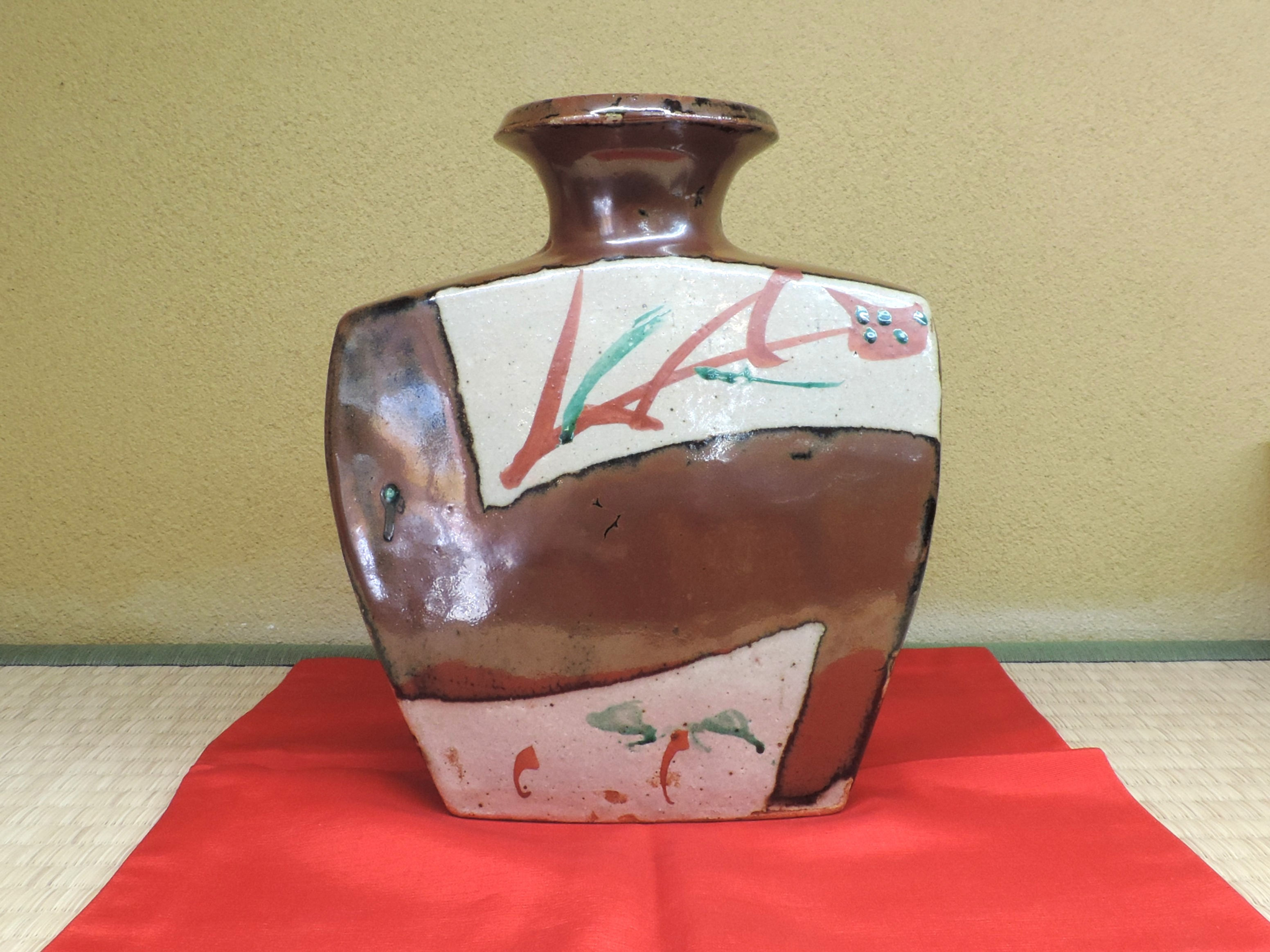 浜田庄司 作 柿釉赤絵扁壷