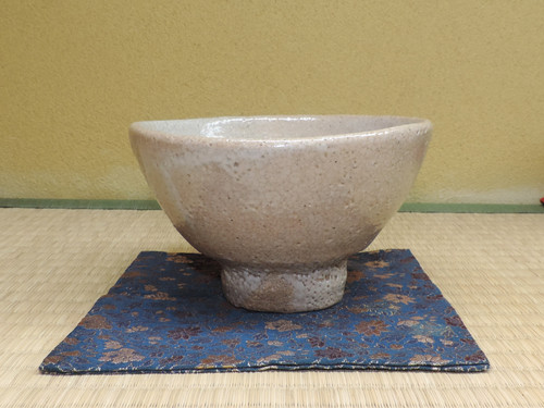 上口愚郎 作 井戸茶碗 | 株式会社 杉江美術店 Sugie Art