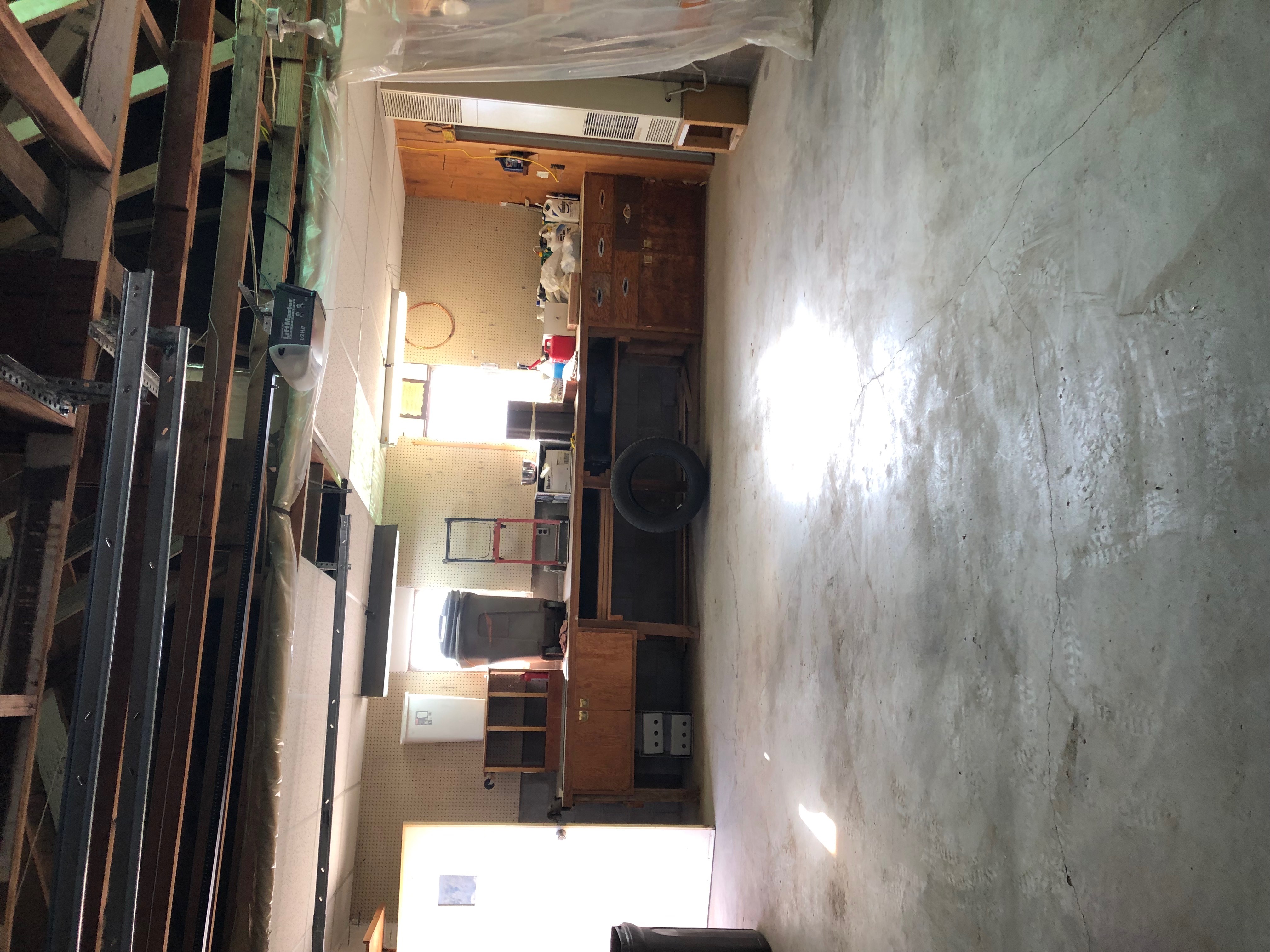 Holly Realty LLC IMG2606