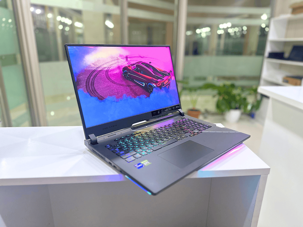 Thumbnail: Asus ROG Strix Scar 17