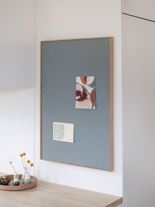 Pinboard aus Linoleum