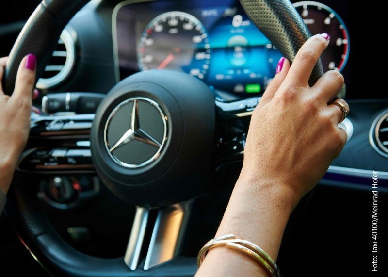 kuer.at gratis taxi ausbildung für frauen Taxi 40100 Meinrad Hofer