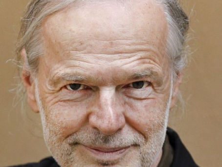 kür Newsmagazin. Wolf Haas. Foto von Rainer Iglar.