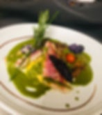 Filets de rougets rôtis, sauce thaï (cacahuètes, ail, curry rouge, tomate )