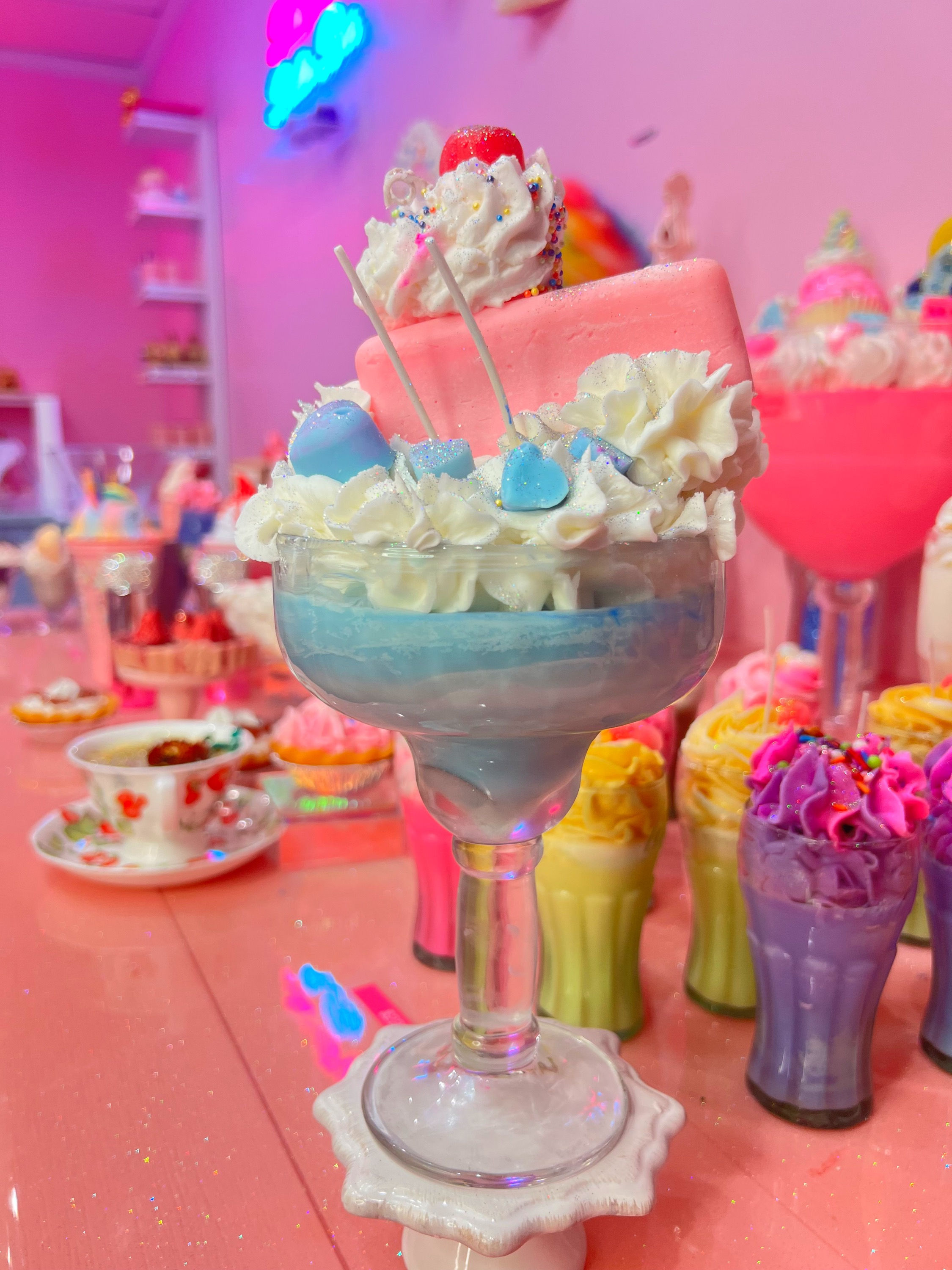 Blue Island CoKi Margarita Candle