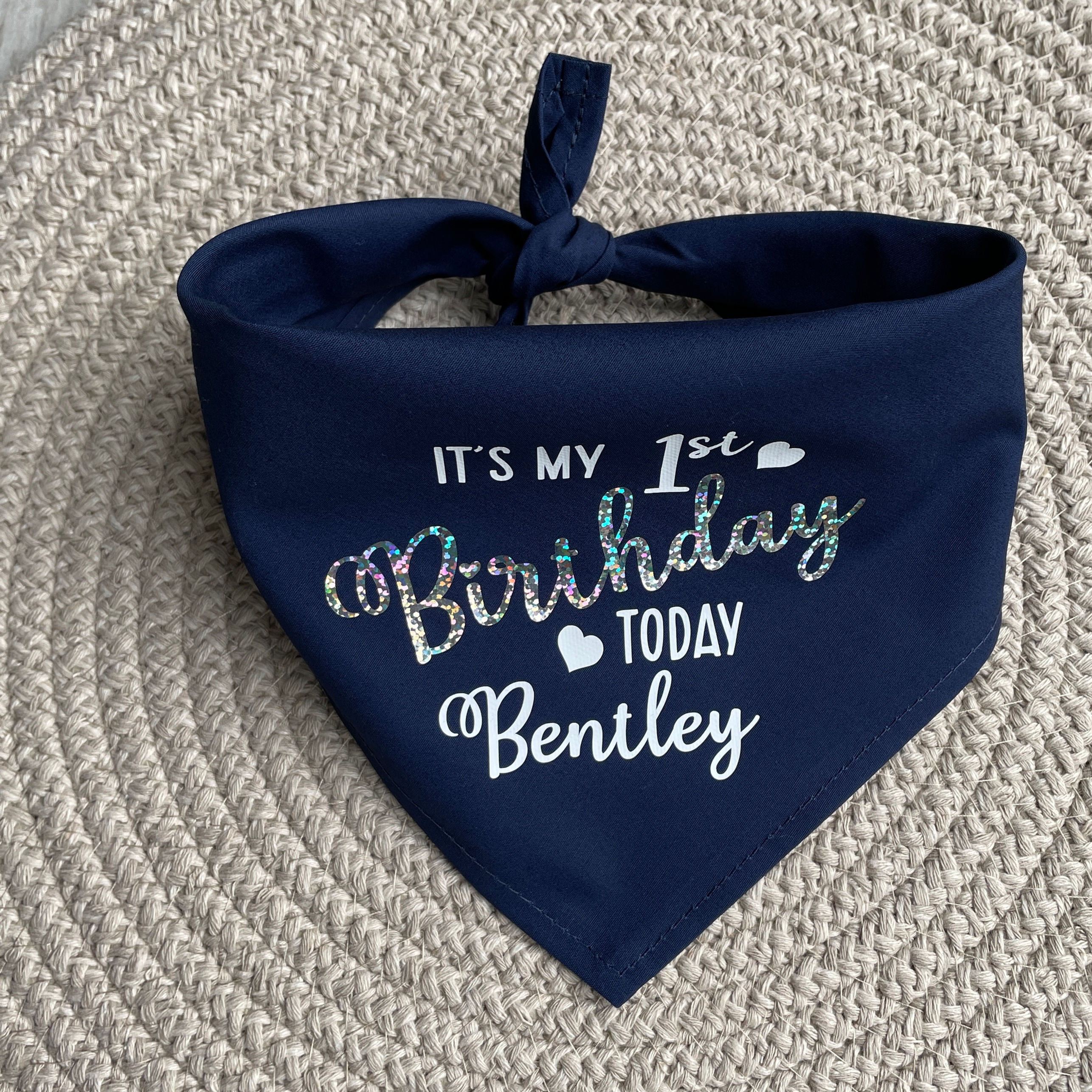 Front view of knotted bandana