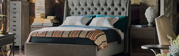 Bedroom UN27