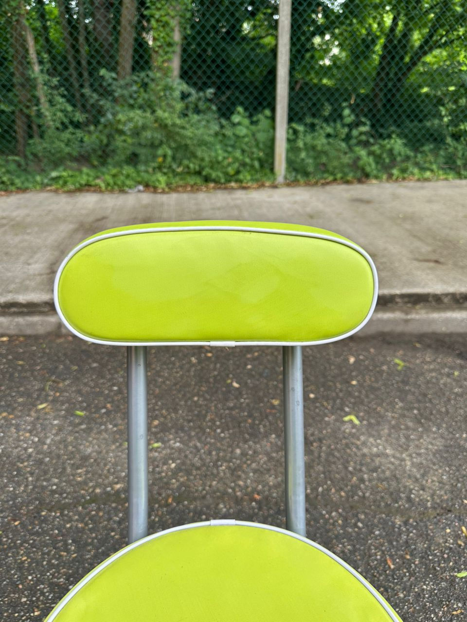 Miniature : Chaise pliable en acier et tissu vert fluo