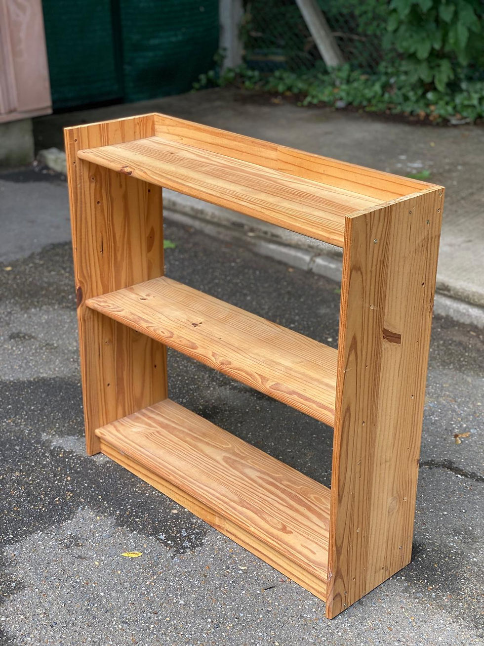 Étagère scandinave en bois massif 95cm