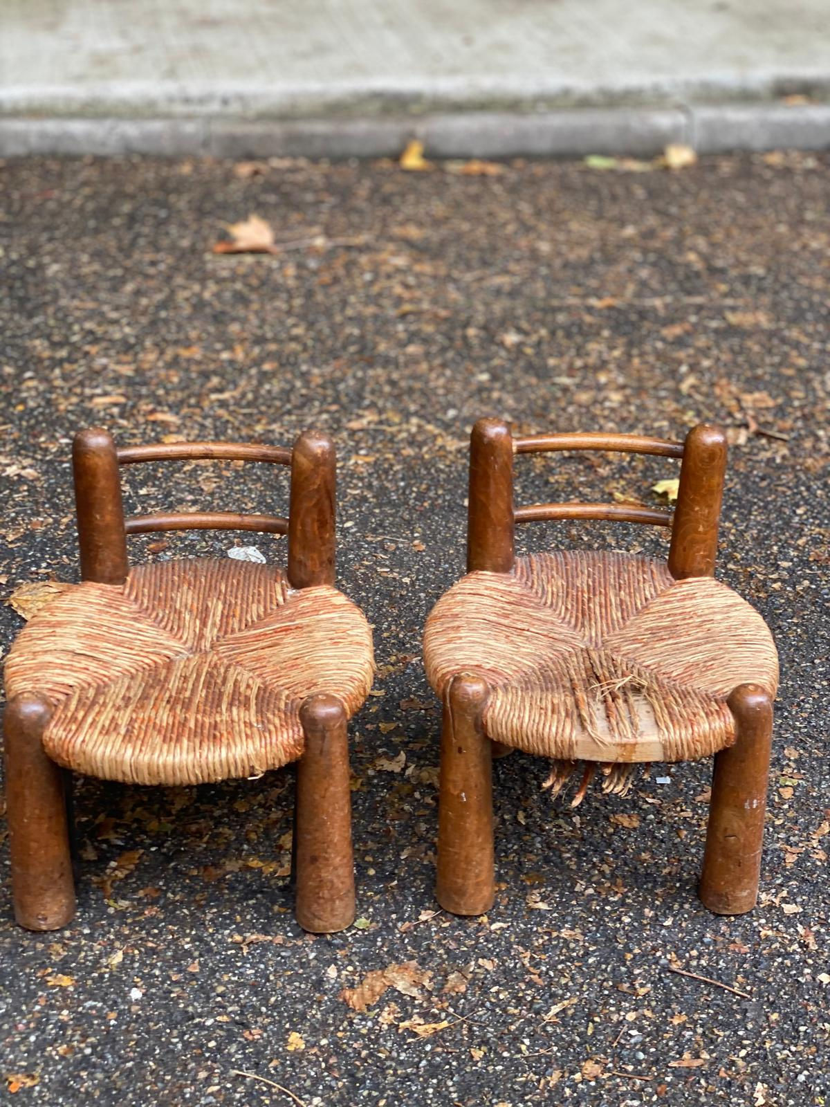 2 chaises brutalistes Charles Dudouyt en chêne massif paillées