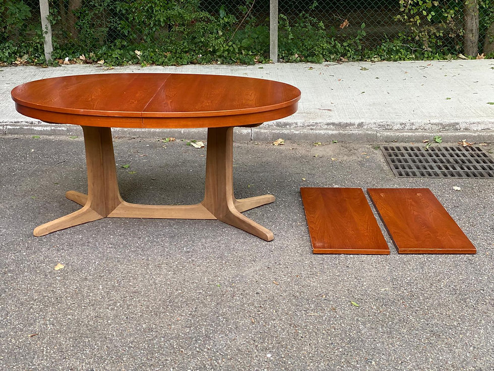 Miniature : Table scandinave ovale extensible Baumann teck 240cm 1980