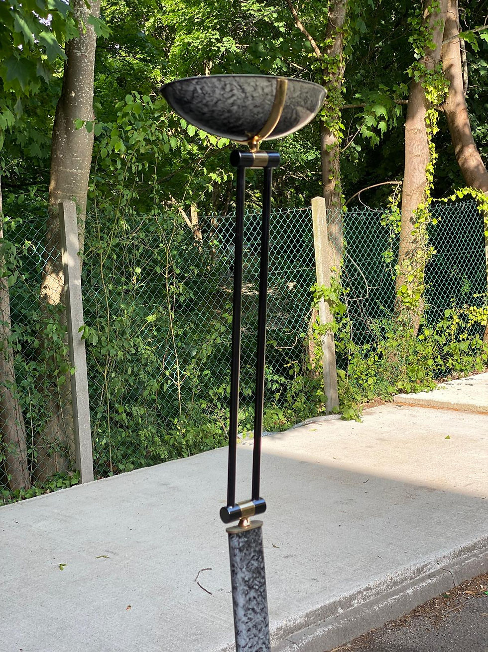 Lampadaire italien vintage effet marbre gris à coupole ovale