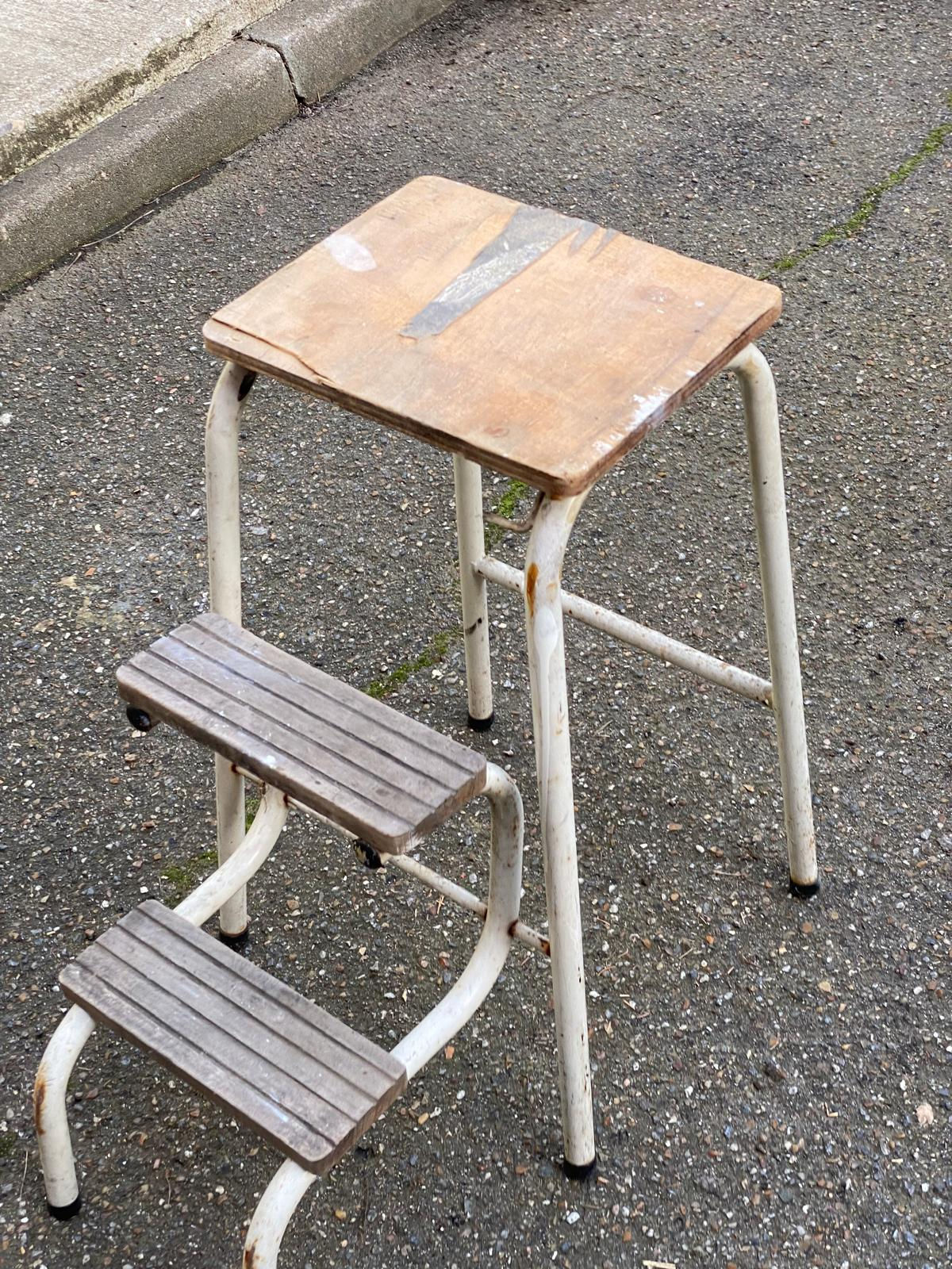 Tabouret escabeau pliable en en bois