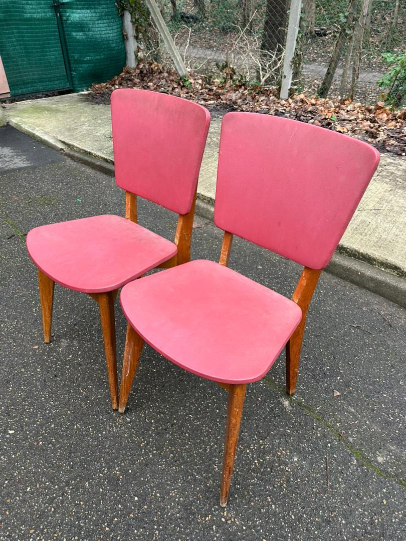 Miniature : 2 chaises scandinaves bois massif et cuir bordeaux 1970