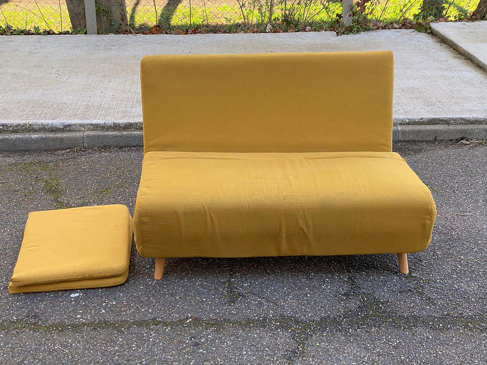 Miniature : Canapé scandinave 2 places convertible jaune moutarde en tissu