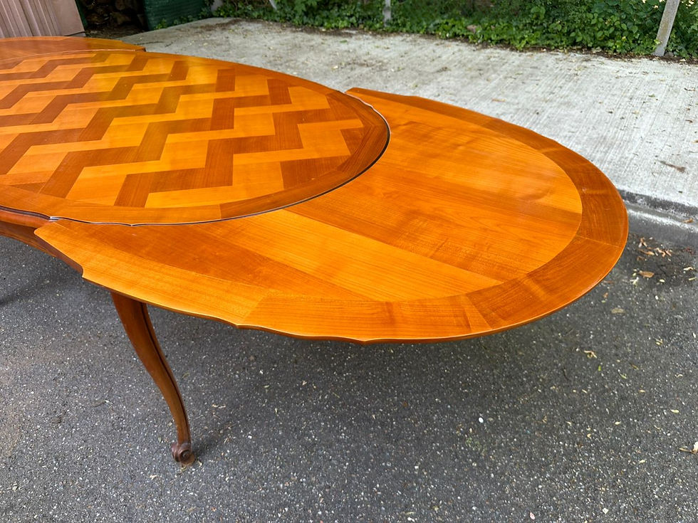 Miniature : Table à manger Louis XV extensible ovale en bois massif et marqueterie 270cm