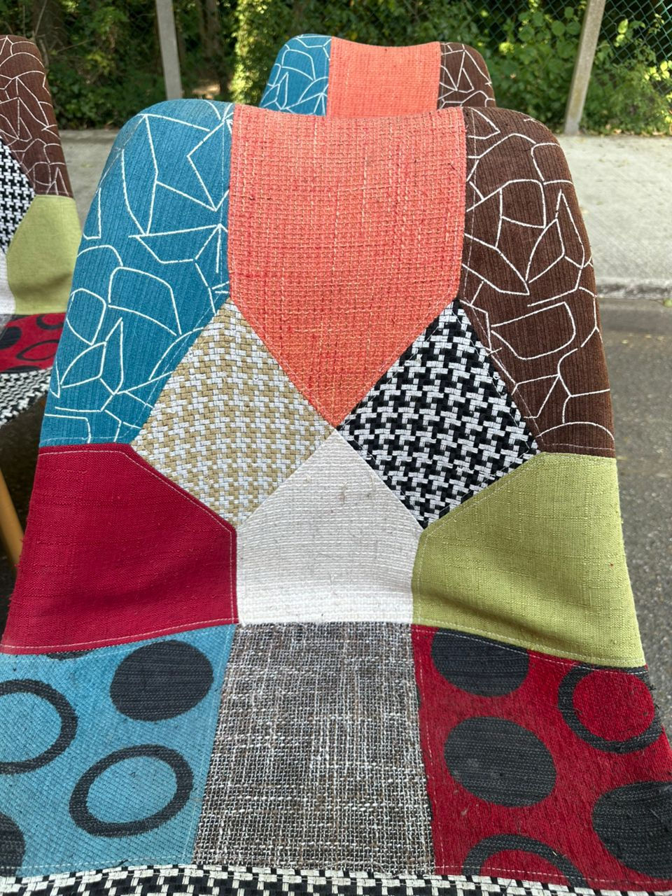 Miniature : 4 chaises à manger scandinaves patchwork en chêne et tissu