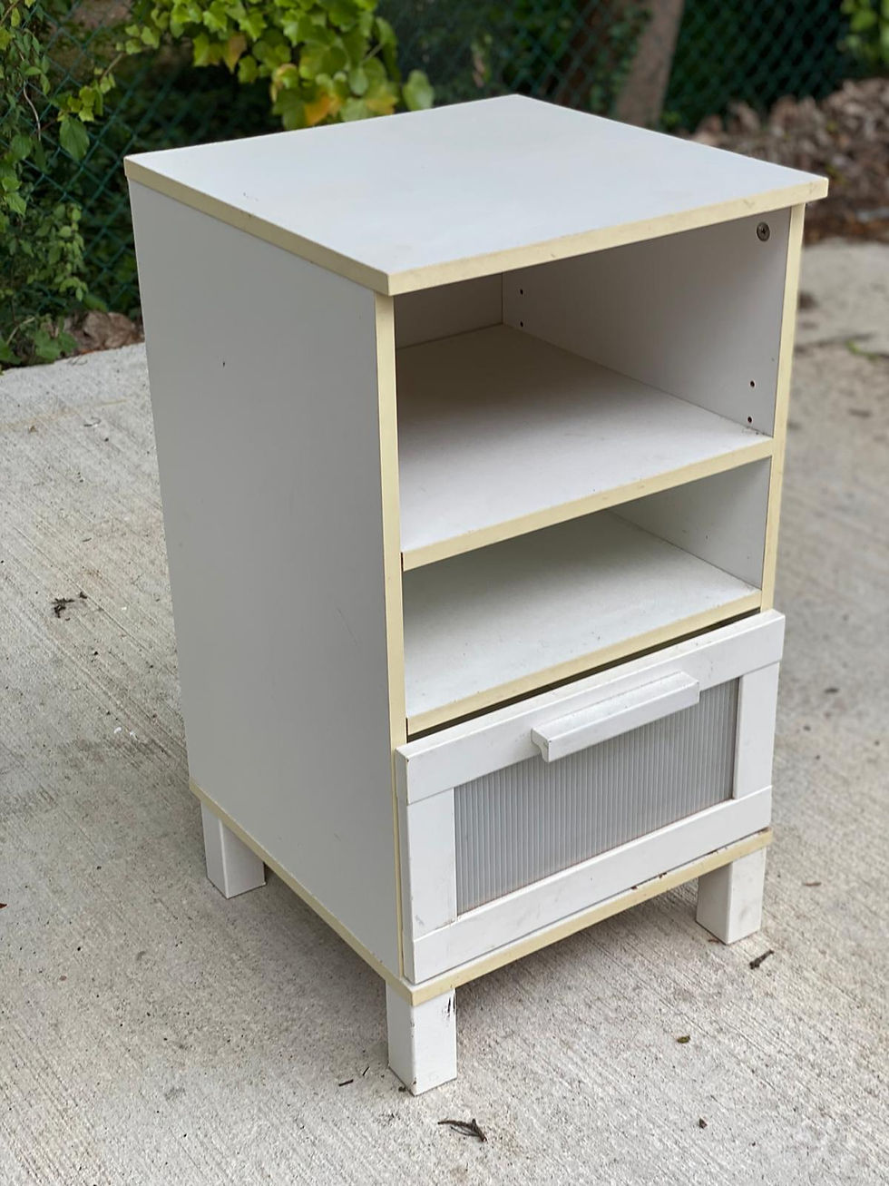 Miniature : Table de chevet ikea blanche aneboda