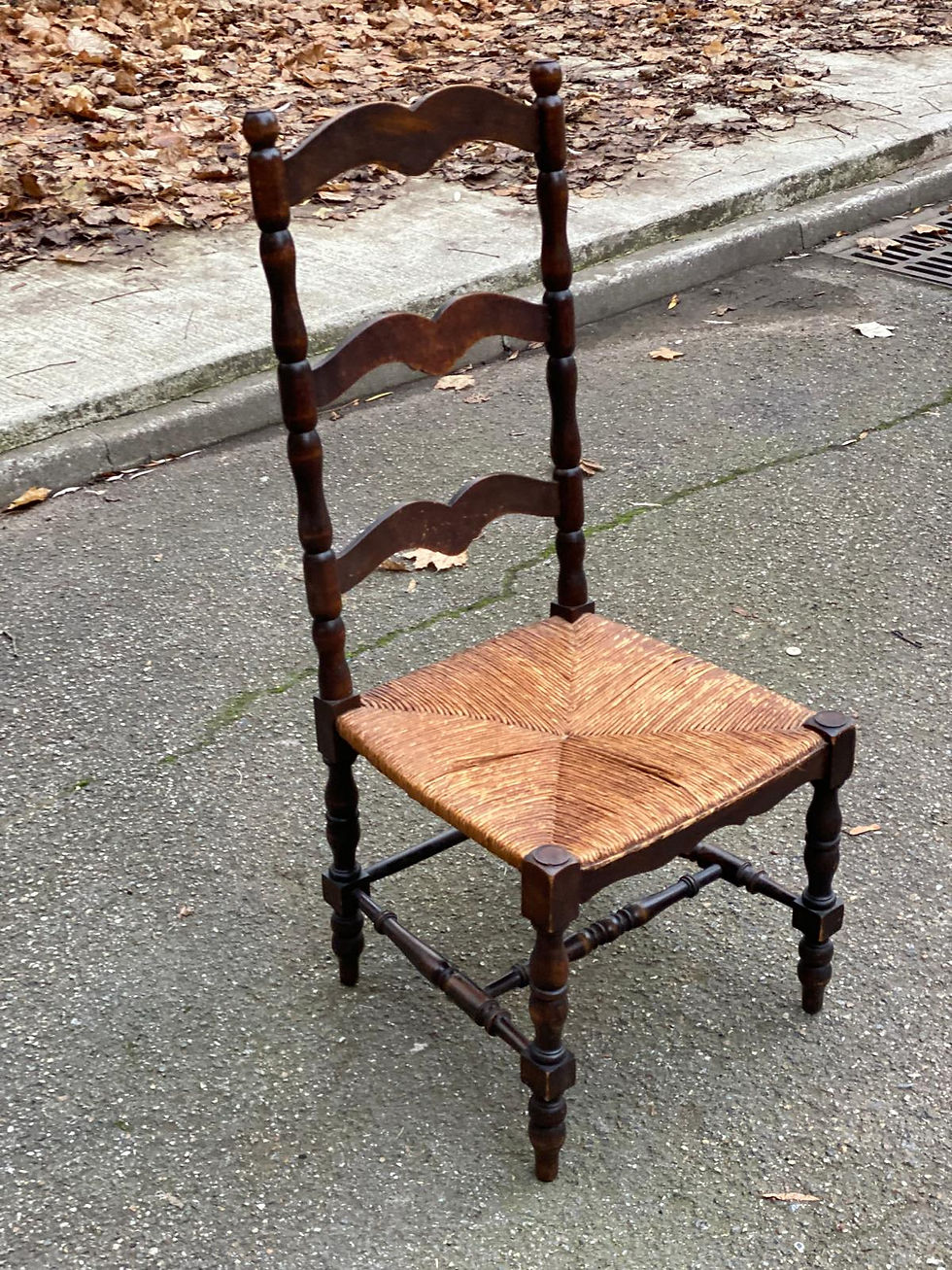 Miniature : Chaise prie dieu bois massif chêne foncé et paillé