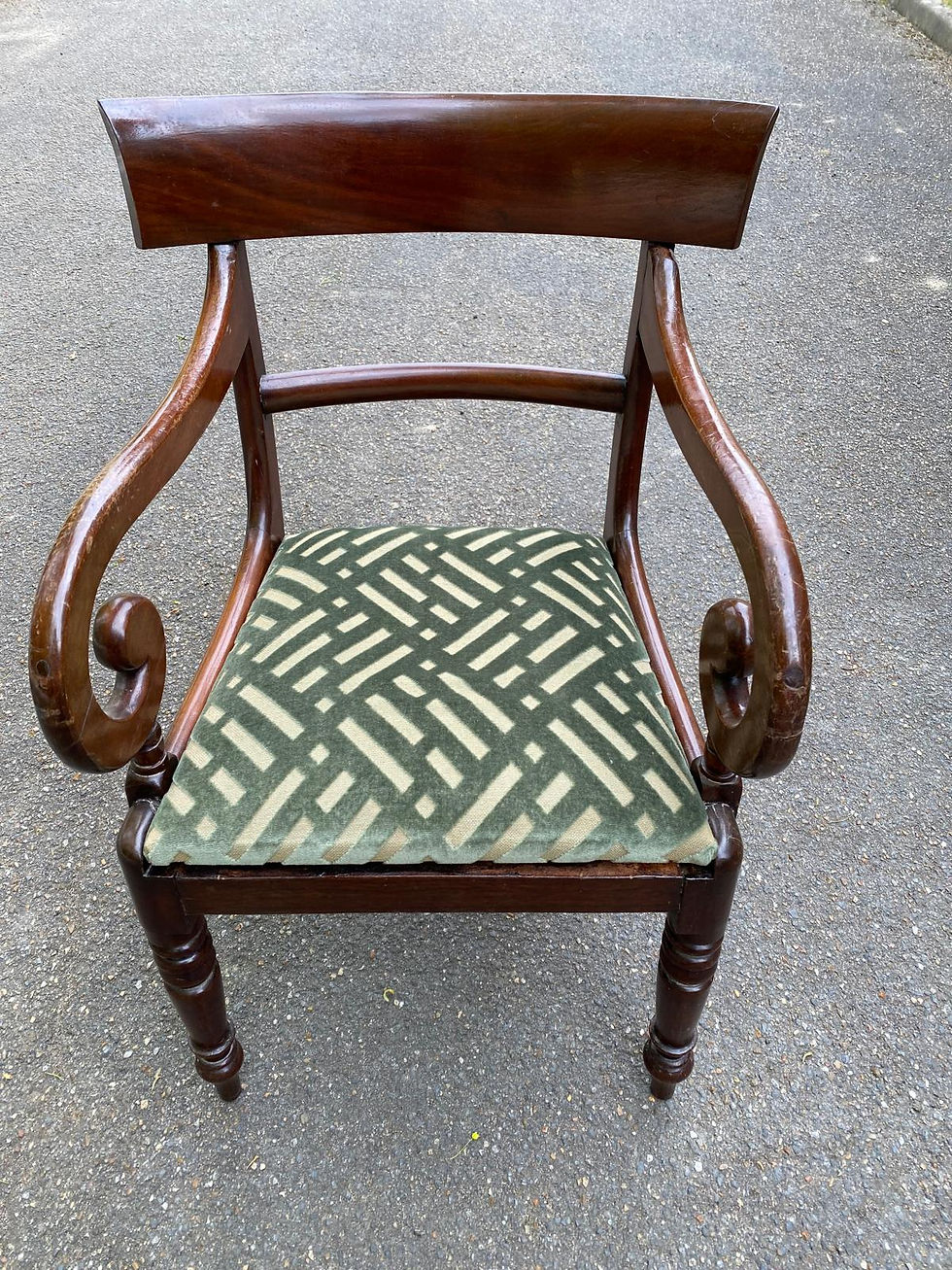 Miniature : Fauteuil de bureau anglais régence bois courbé et velours vert