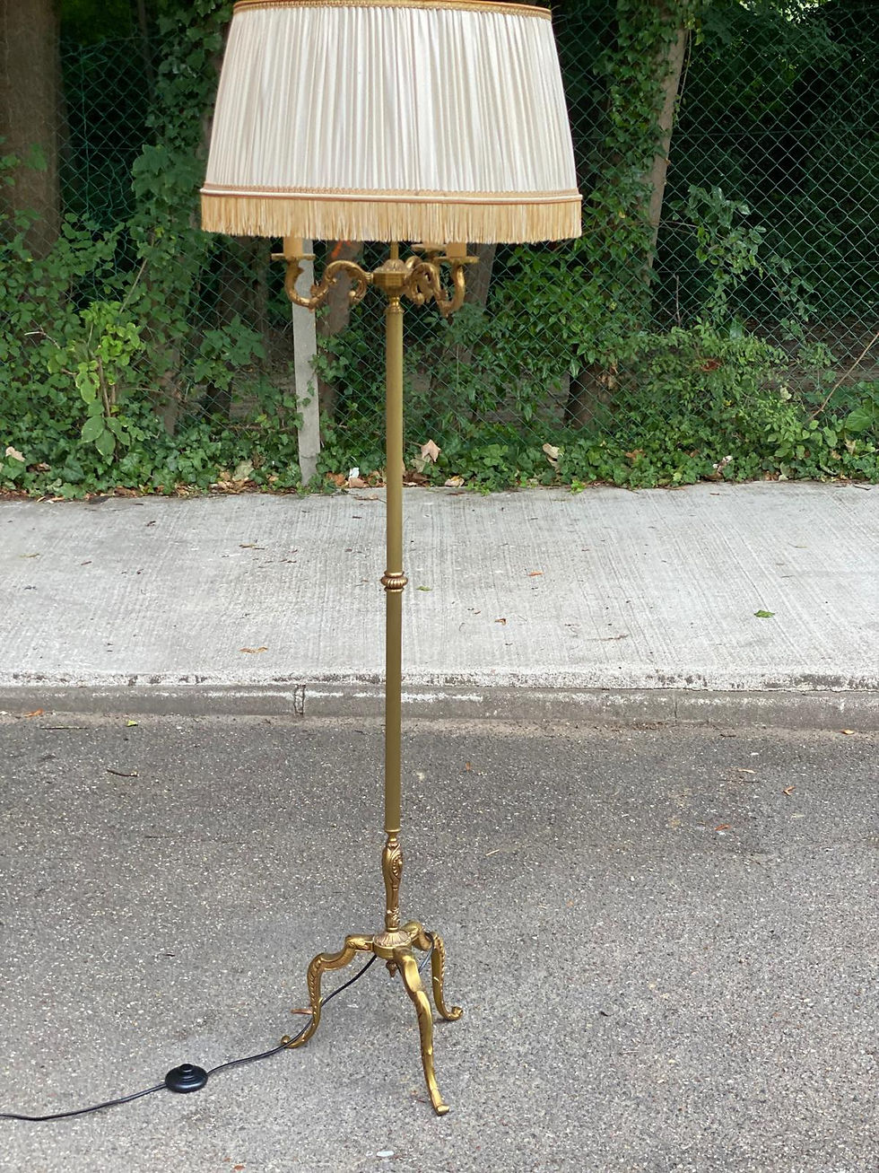 Lampadaire en laiton doré tripode 170cm