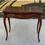 Miniature : Table de jeu pliable extensible et pivotante Louis XV en bois massif