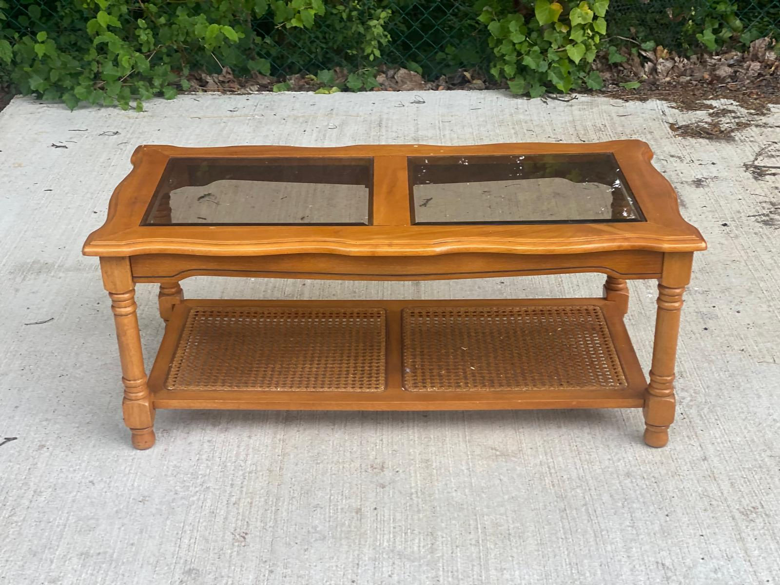 Table basse vintage bois massif verre et cannage 100x50cm