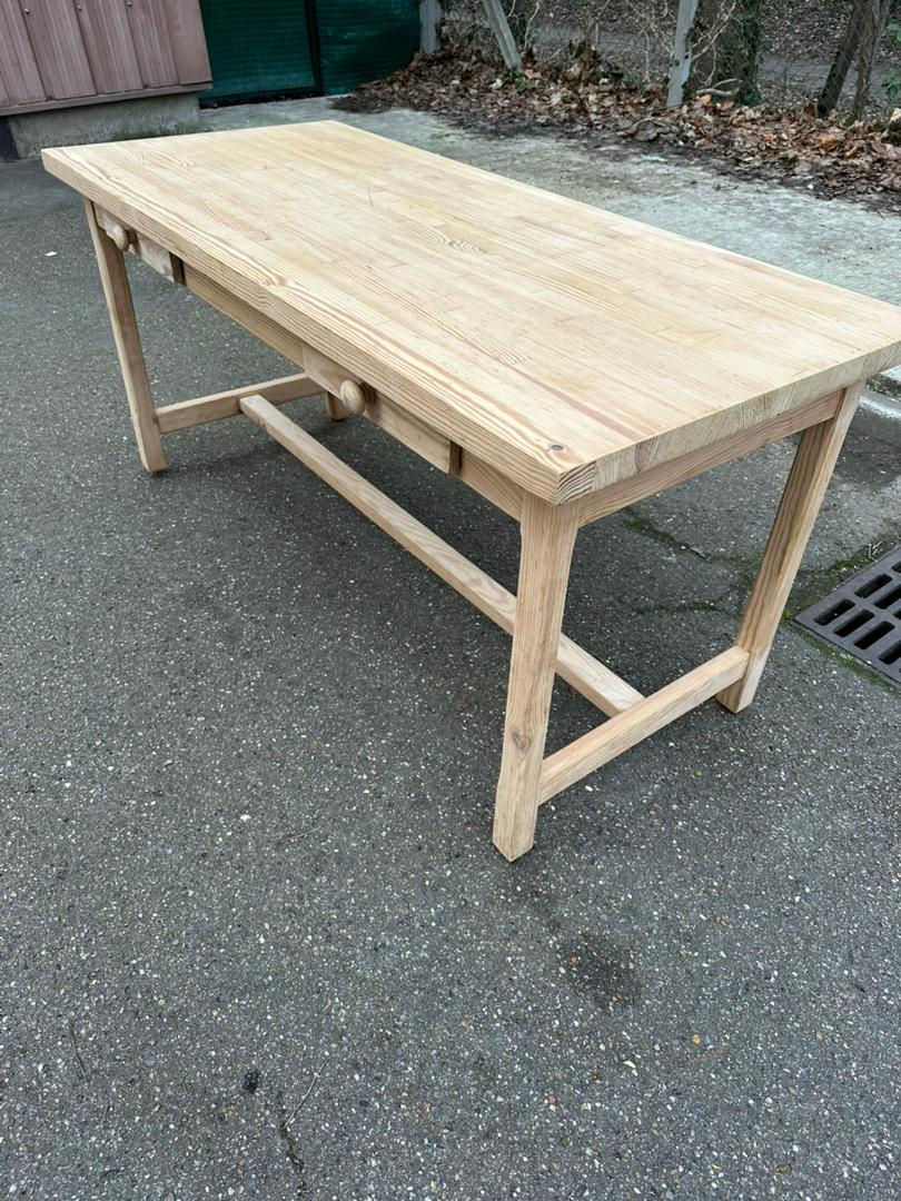 Miniature : Table à manger de ferme rénovée en bois massif 160cm XXème
