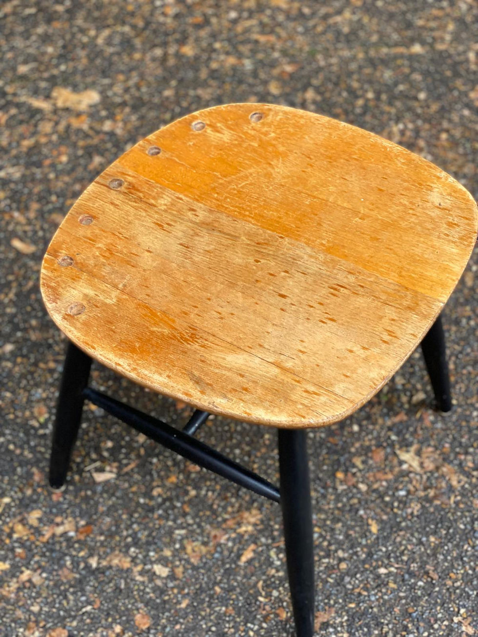 Miniature : Tabouret scandinave vintage pour Asko en bois massif